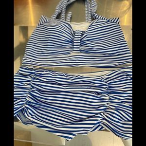 Super cute striped suit 🌊